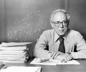Abraham Pais Birthday, Height and zodiac sign Abraham Pais Birthday, Height and zodiac sign