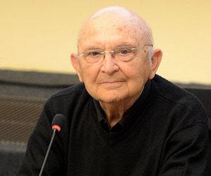 Aharon Appelfeld Birthday, Height and zodiac sign Aharon Appelfeld Birthday, Height and zodiac sign