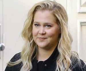 Amy Schumer Birthday, Height and zodiac sign