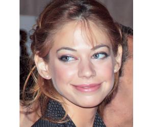 Analeigh Tipton Birthday, Height and zodiac sign