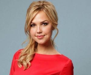Arielle Kebbel Birthday, Height and zodiac sign