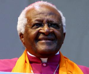 Desmond Tutu Birthday, Height and zodiac sign