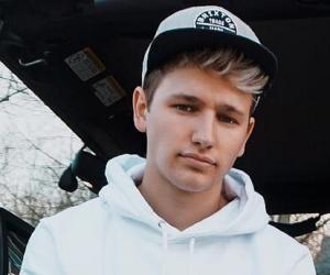 Drew Dirksen Birthday, Height and zodiac sign Drew Dirksen Birthday, Height and zodiac sign