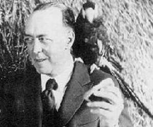 Edgar Rice Burroughs Birthday, Height and zodiac sign Edgar Rice Burroughs Birthday, Height and zodiac sign