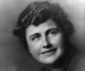 Edith Wilson Birthday, Height and zodiac sign Edith Wilson Birthday, Height and zodiac sign