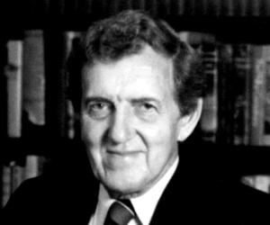 Edmund S. Muskie Birthday, Height and zodiac sign Edmund S. Muskie Birthday, Height and zodiac sign
