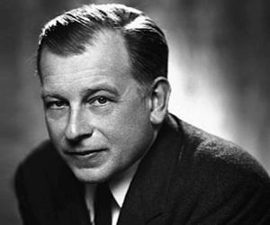 Eero Saarinen Birthday, Height and zodiac sign Eero Saarinen Birthday, Height and zodiac sign