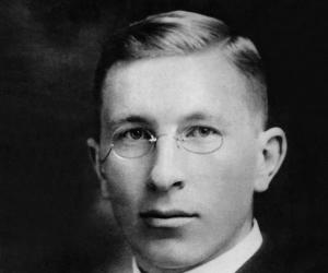 Frederick Banting Birthday, Height and zodiac sign