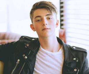 Greyson Chance Birthday, Height and zodiac sign