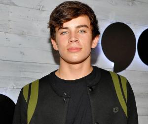 Hayes Grier Birthday, Height and zodiac sign Hayes Grier Birthday, Height and zodiac sign