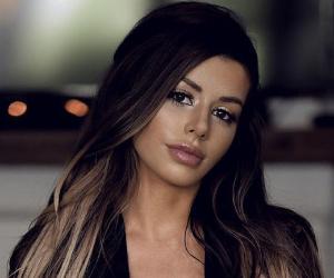 Julianne Kissinger Birthday, Height and zodiac sign Julianne Kissinger Birthday, Height and zodiac sign