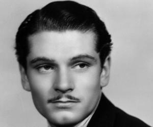 Laurence Olivier Birthday, Height and zodiac sign