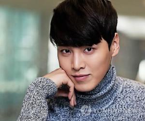 Lee Tae-hwan Birthday, Height and zodiac sign