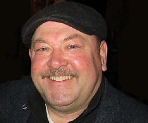Mark Addy Birthday, Height and zodiac sign