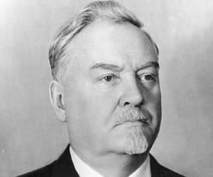Nikolai Bulganin Birthday, Height and zodiac sign Nikolai Bulganin Birthday, Height and zodiac sign