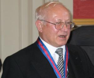 Oleg Gordievsky Birthday, Height and zodiac sign Oleg Gordievsky Birthday, Height and zodiac sign