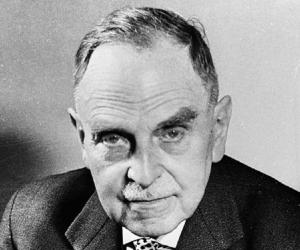Otto Hahn Birthday, Height and zodiac sign Otto Hahn Birthday, Height and zodiac sign