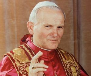 Pope John Paul II Birthday, Height and zodiac sign