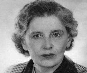 Rebecca West Birthday, Height and zodiac sign Rebecca West Birthday, Height and zodiac sign
