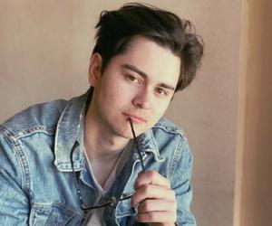 Riley McDonough Birthday, Height and zodiac sign