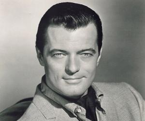 Robert Goulet Birthday, Height and zodiac sign