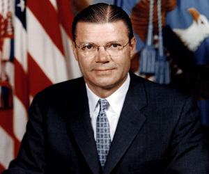 Robert McNamara Birthday, Height and zodiac sign Robert McNamara Birthday, Height and zodiac sign