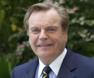 Robert Wagner Birthday, Height and zodiac sign