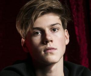 Ruel Birthday, Height and zodiac sign
