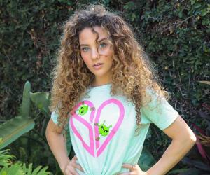 Sofie Dossi Birthday, Height and zodiac sign