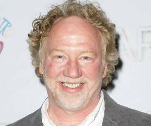 Timothy Busfield Birthday, Height and zodiac sign