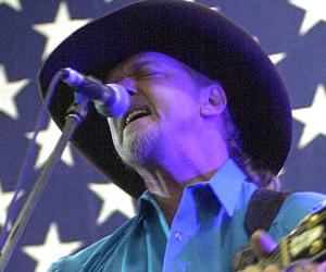 Trace Adkins Birthday, Height and zodiac sign