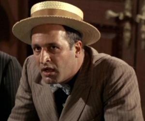 Vic Tayback Birthday, Height and zodiac sign