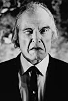 Angus Scrimm Birthday, Height and zodiac sign