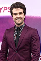 Beau Mirchoff Birthday, Height and zodiac sign