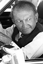 Billy Barty Birthday, Height and zodiac sign