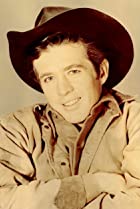 Clu Gulager Birthday, Height and zodiac sign