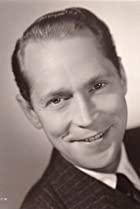 Franchot Tone Birthday, Height and zodiac sign