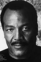 Jim Brown Birthday, Height and zodiac sign