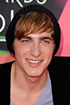 Kendall Schmidt Birthday, Height and zodiac sign
