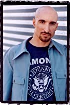 Scott Menville Birthday, Height and zodiac sign