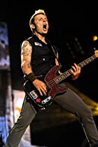 Mike Dirnt Birthday, Height and zodiac sign