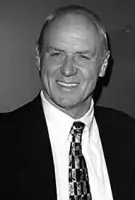 Alan Dale Birthday, Height and zodiac sign