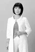 Rebecca Sau Chu Chan Birthday, Height and zodiac sign
