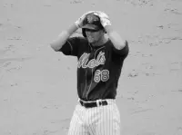 Jeff McNeil Birthday, Height and zodiac sign