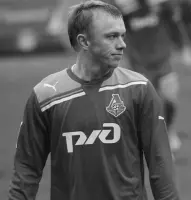 Renat Yanbayev
