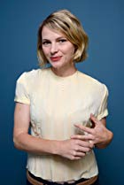 Amy Seimetz Birthday, Height and zodiac sign