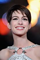 Anne Hathaway Birthday, Height and zodiac sign