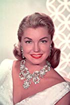 Esther Williams Birthday, Height and zodiac sign