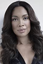 Gina Torres Birthday, Height and zodiac sign