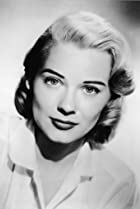 Hope Lange Birthday, Height and zodiac sign